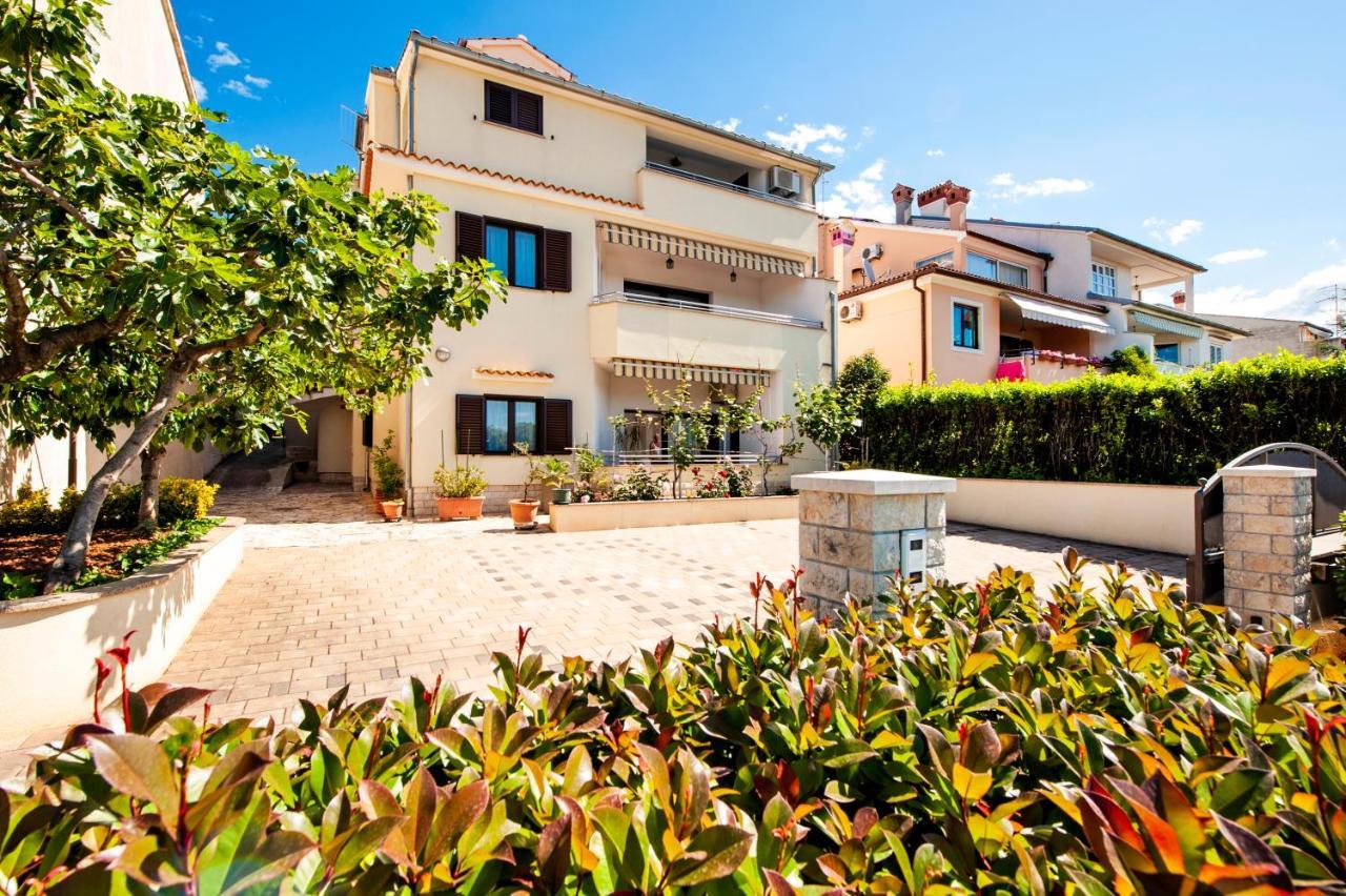 Apartments Milar Ρόβινι Εξωτερικό φωτογραφία