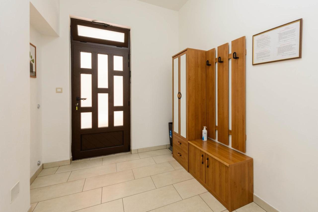 Apartments Milar Ρόβινι Εξωτερικό φωτογραφία